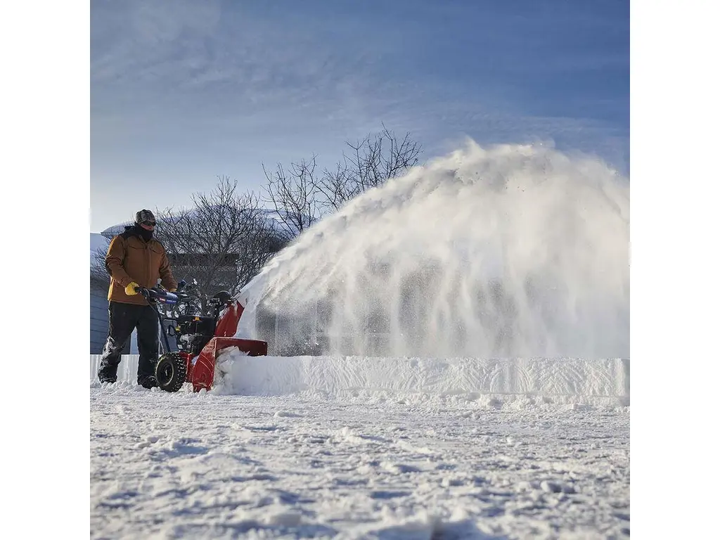 2025 Toro 24 in. (61 cm) Power Max® 824 OE Gas Snow Blower
