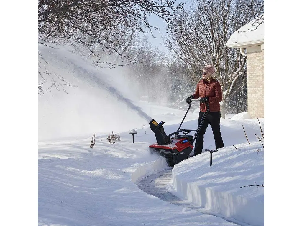 2025 Toro 21 in. (53 cm) Power Clear® 721 R-C Gas Snow Blower