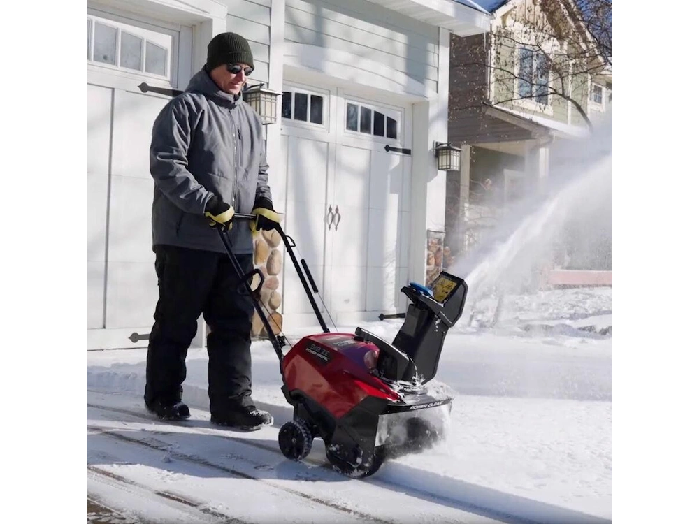 Toro Souffleuse à neige à essence Power Clear® 518 ZE de 46 cm (18 po) à démarrage électrique Souffleuse à neige à essence Power Clear® 518 ZE de 46 cm (18 po) à démarrage électrique 2025 alt