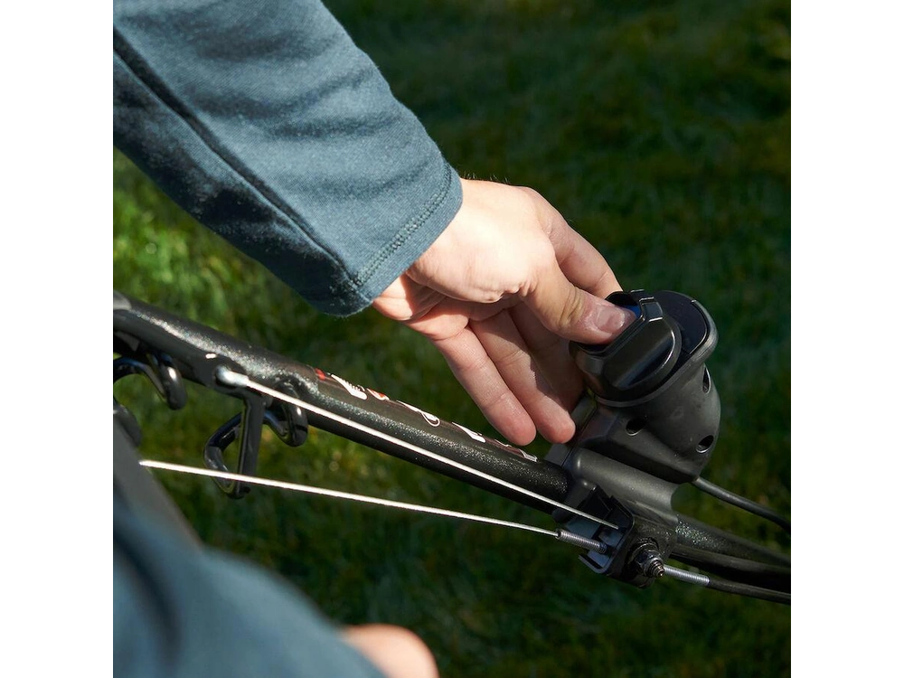 2025 Toro 60V Max* 21 in. (53 cm) Recycler® Self-Propel Lawn Mower - Battery Not Included 60V Max* 21 in. (53 cm) Recycler® Self-Propel Lawn Mower - Battery Not Included alt