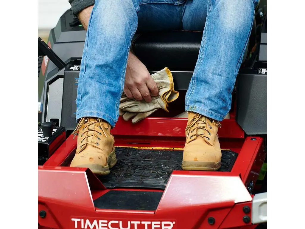Toro Tondeuse à rayon de braquage zéro TimeCutter® de 107 cm (42 po) (75746) 2025