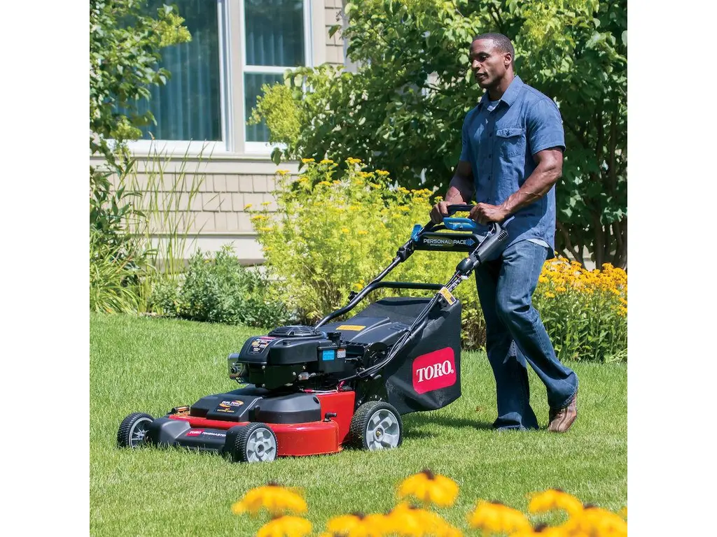 2025 Toro 30 in. (76cm) TimeMaster® w/Personal Pace® Gas Lawn Mower (21199)