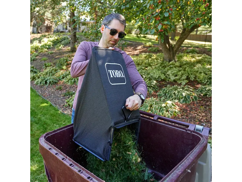 Toro Tondeuse à gazon autopropulsée Recycler® de 60 V Max* et 53 cm (21 po) – batterie non incluse 2025