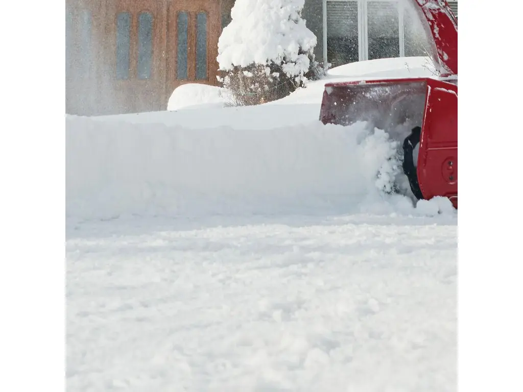2025 Toro 32 in. (81 cm) Power Max® HD 1232 OHXE Two-Stage Gas Snow Blower