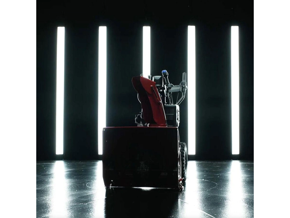 2025 Toro 26 in. (66 cm) Power Max® 826 OAE Two-Stage Gas Snow Blower 26 in. (66 cm) Power Max® 826 OAE Two-Stage Gas Snow Blower alt