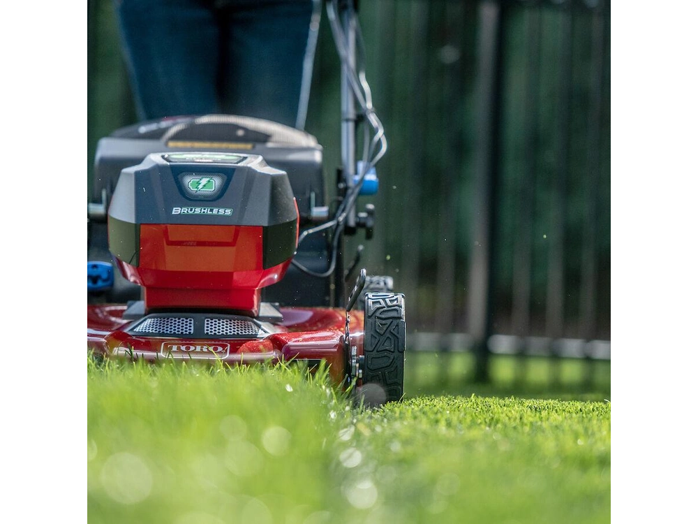 2025 Toro 60V Max* 22 in. (56cm) Recycler® w/Personal Pace® Lawn Mower - Battery Not Included 60V Max* 22 in. (56cm) Recycler® w/Personal Pace® Lawn Mower - Battery Not Included alt