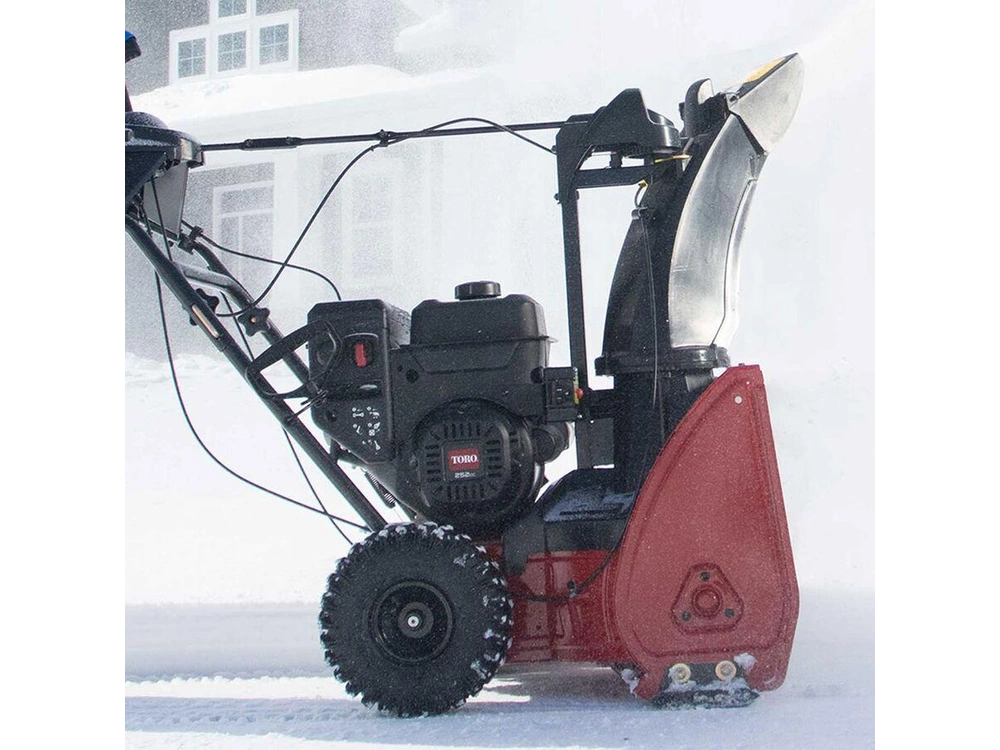2025 Toro 24 in (61 cm) SnowMaster® 824 QXE Snow Blower 24 in (61 cm) SnowMaster® 824 QXE Snow Blower alt