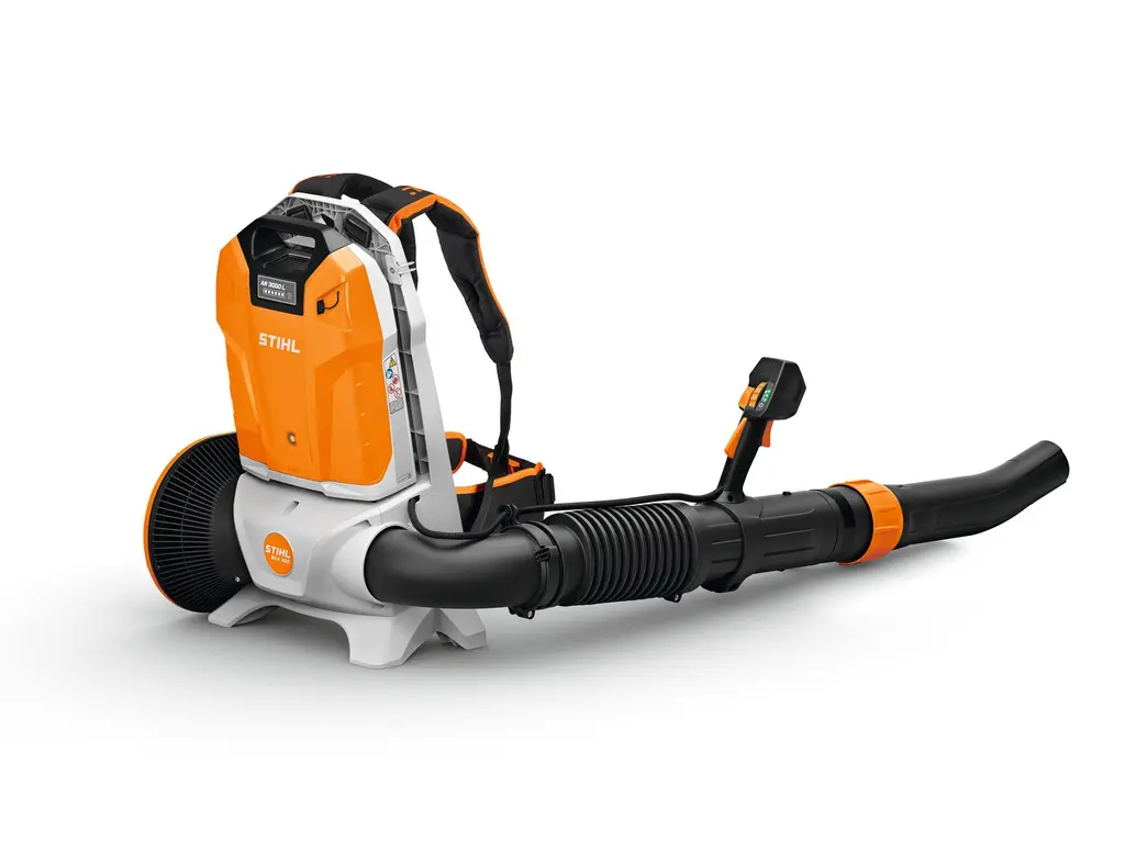 2025 Stihl BGA 300 - AR System