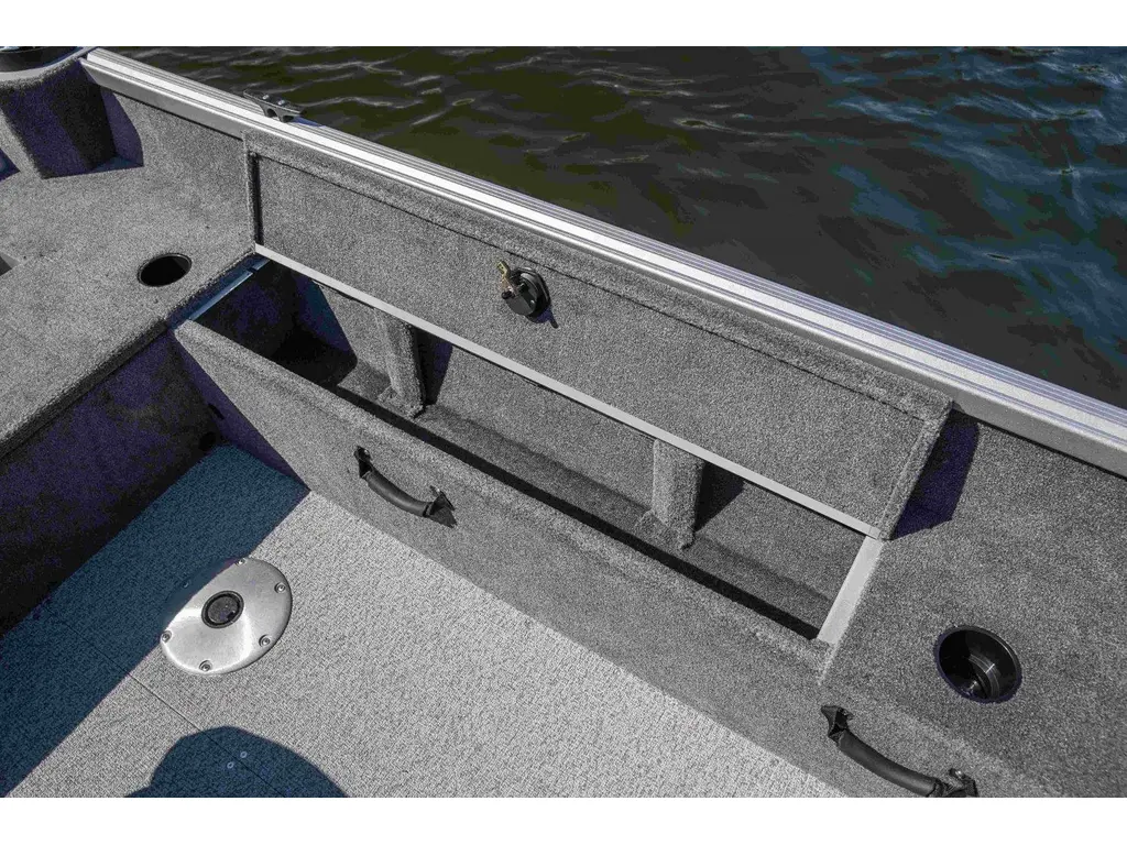 2026 Alumacraft Classic 165 Side Console