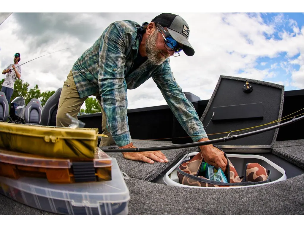 2026 Alumacraft Competitor 175X Tiller