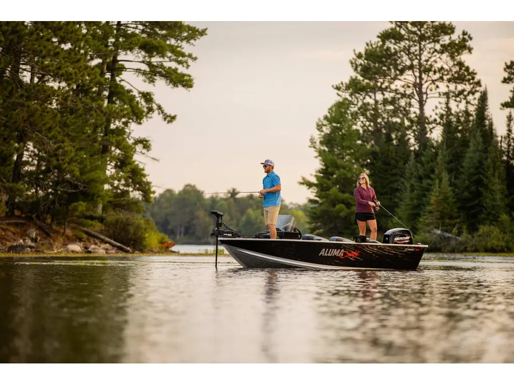 2026 Alumacraft Classic 165 Side Console