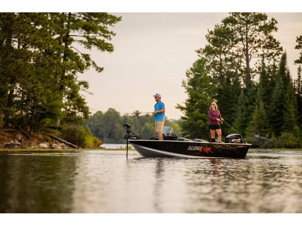 Alumacraft Classic 165 Side Console Classic 165 Side Console 2026 alt