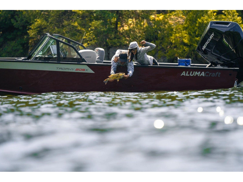 Alumacraft Trophy 205X Sport Trophy 205X Sport 2026 alt