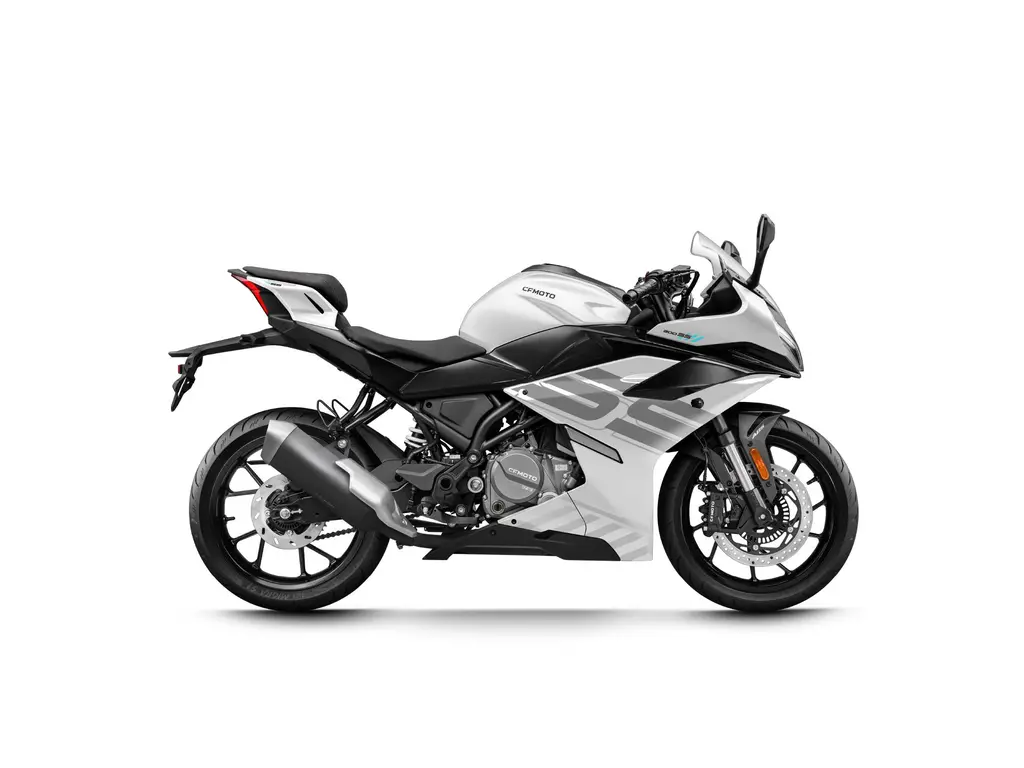 2026 CFMOTO 300SS Nebula White