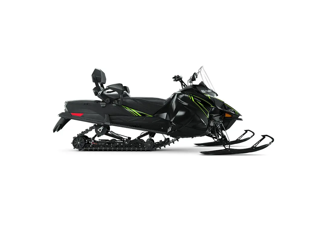2026 Arctic Cat Pantera 9000 9000 Turbo, 4-Stroke Black/Inferno Red
