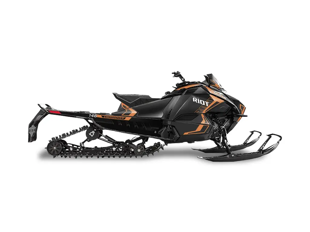 Arctic Cat Riot 600 Sno Pro 600, 2-Stroke Black/Orange Sorbet 2026