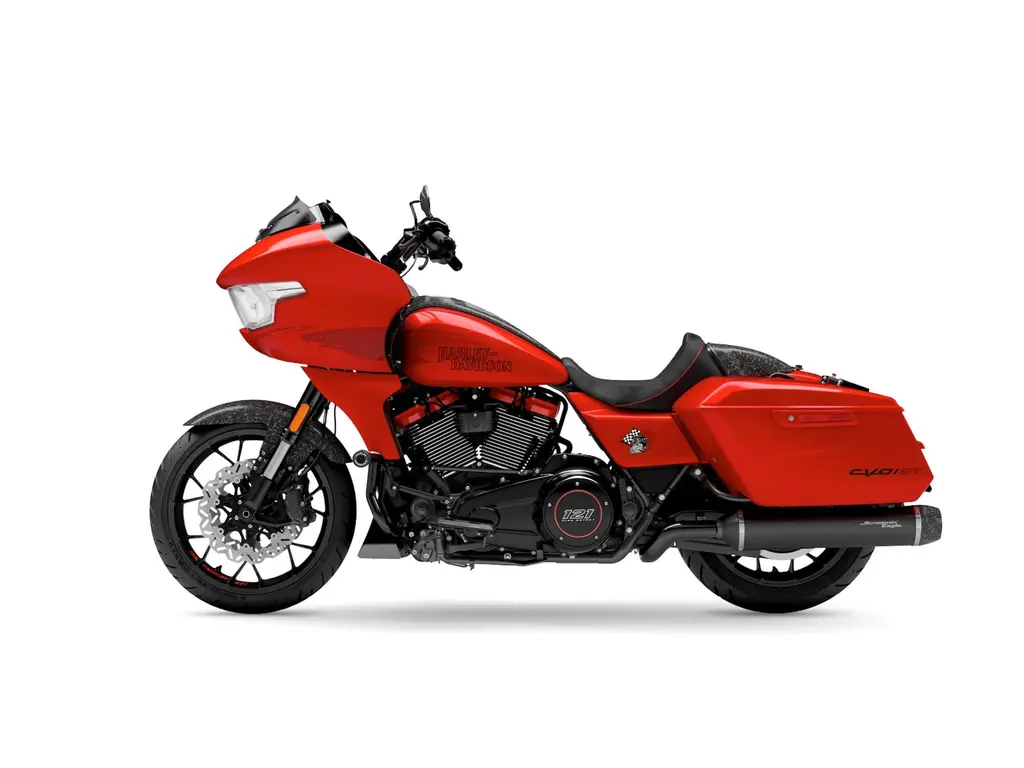 Harley-Davidson CVO™ Road Glide® ST Rally Red 2025