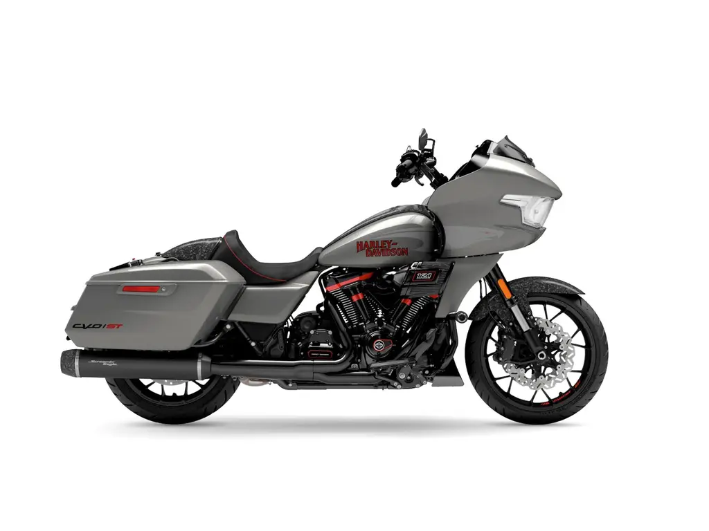 Harley-Davidson CVO™ Road Glide® ST Mercury Silver 2025