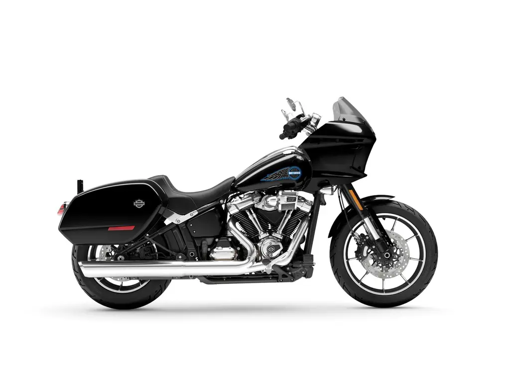 2025 Harley-Davidson Low Rider® ST Vivid Black (Chrome Finish)