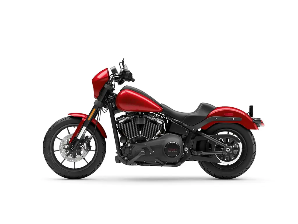 Harley-Davidson Low Rider® S Brilliant Red 2025