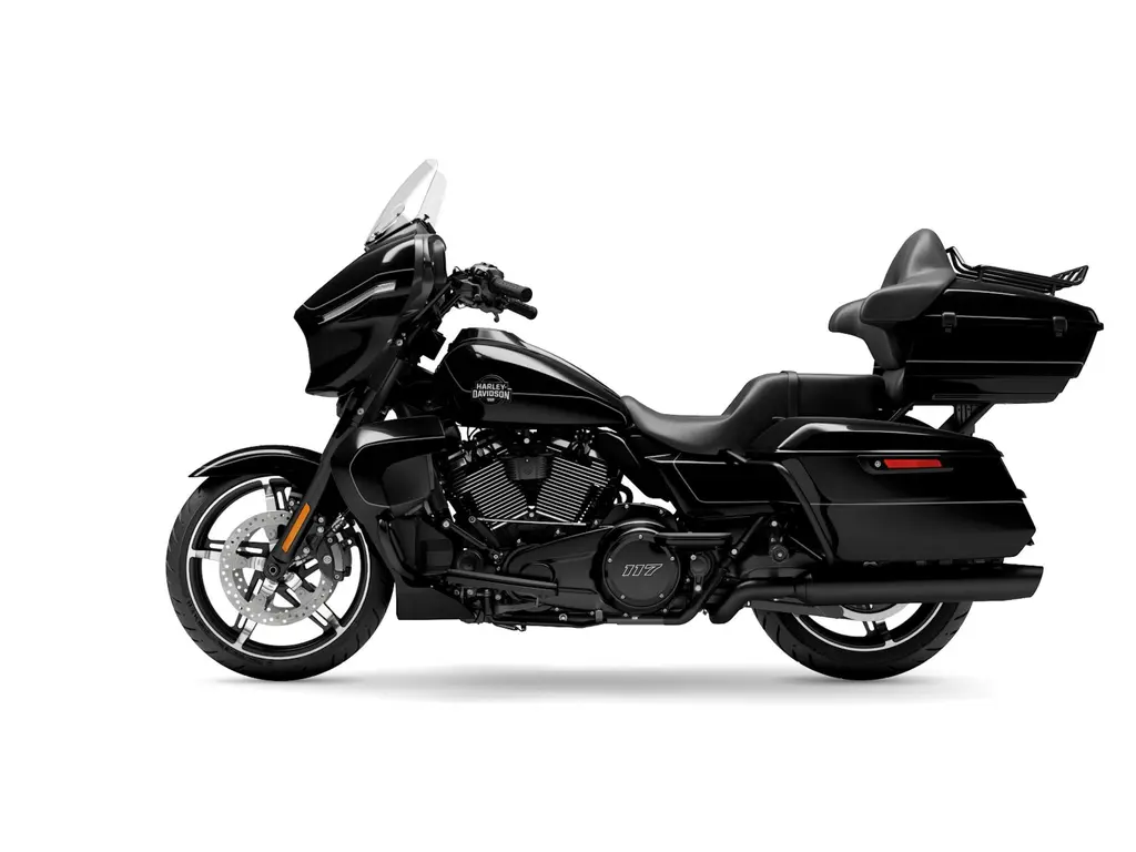 Harley-Davidson Street Glide® Ultra Vivid Black (Garniture en noir) 2025