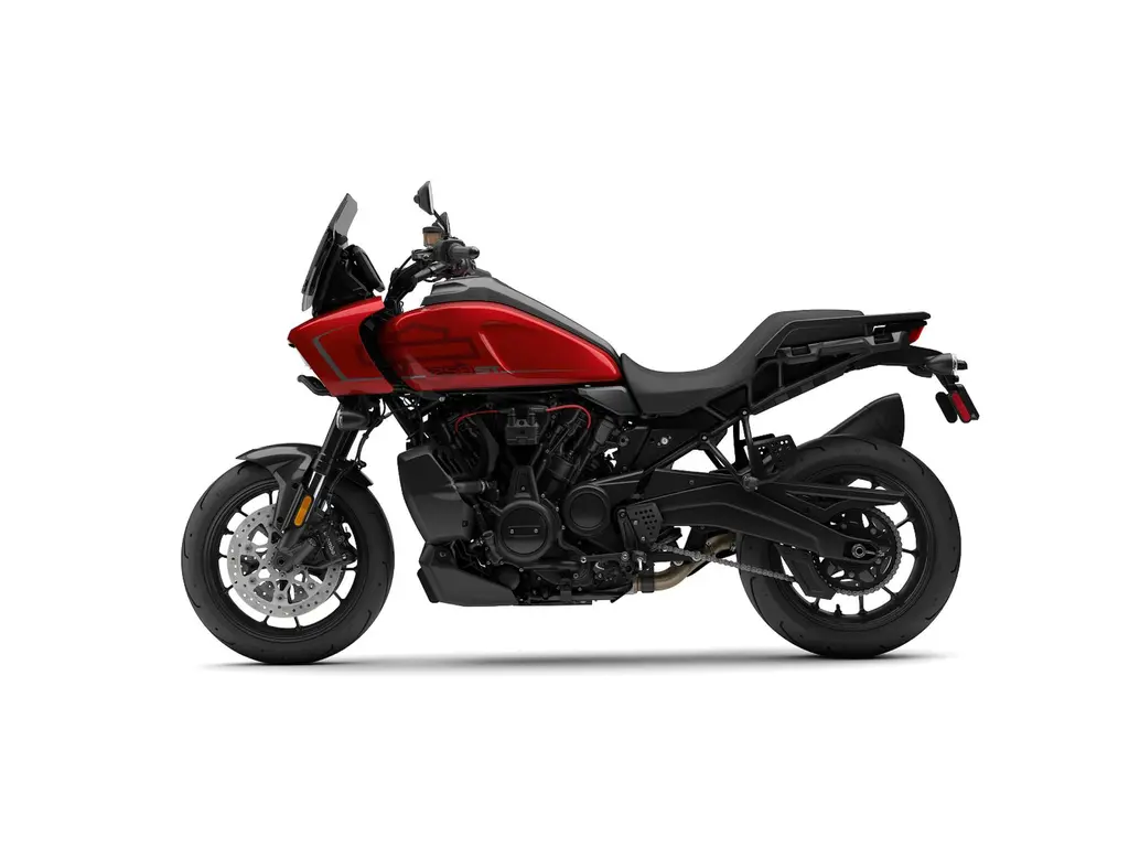 Harley-Davidson Pan America® 1250 ST Brilliant Red 2025
