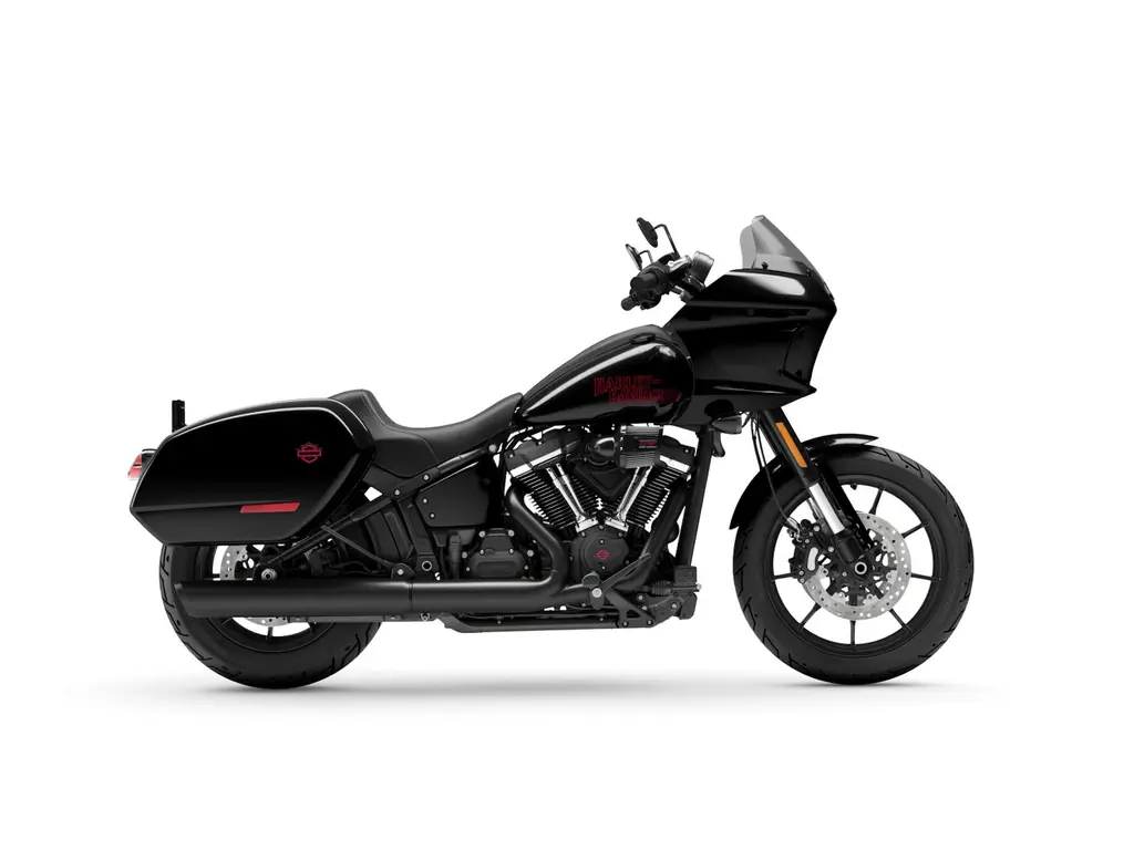 2025 Harley-Davidson Low Rider® ST Vivid Black (Black Finish)