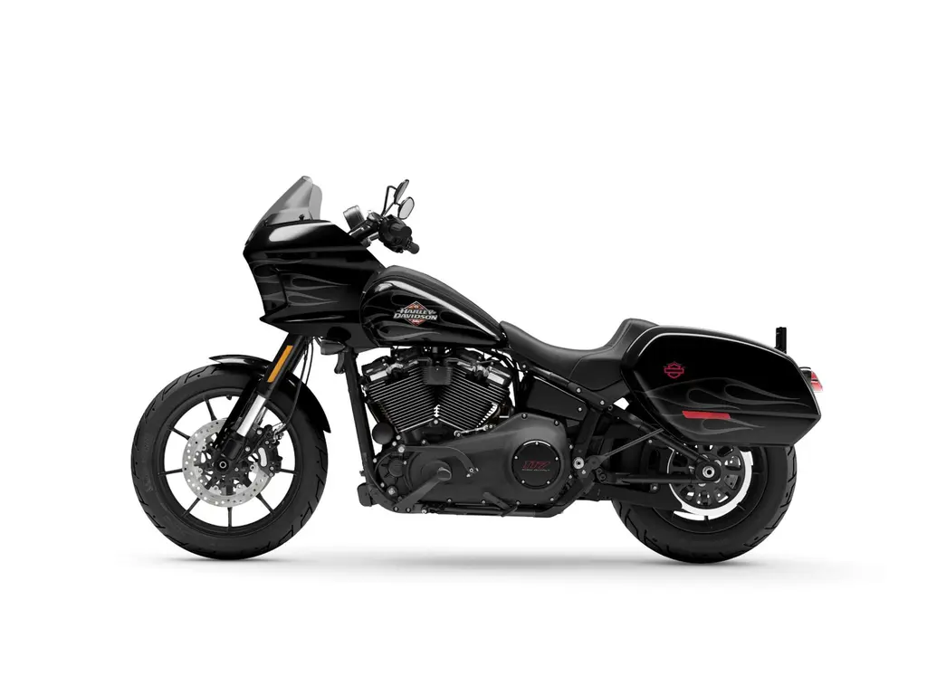 2025 Harley-Davidson Low Rider® ST Midnight Firestorm (Black Finish)