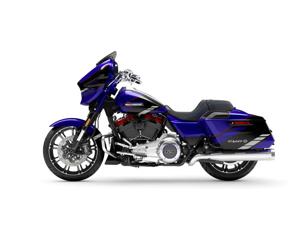 Harley-Davidson CVO™ Street Glide® CVO™ Street Glide® Blue Streak 2025 alt
