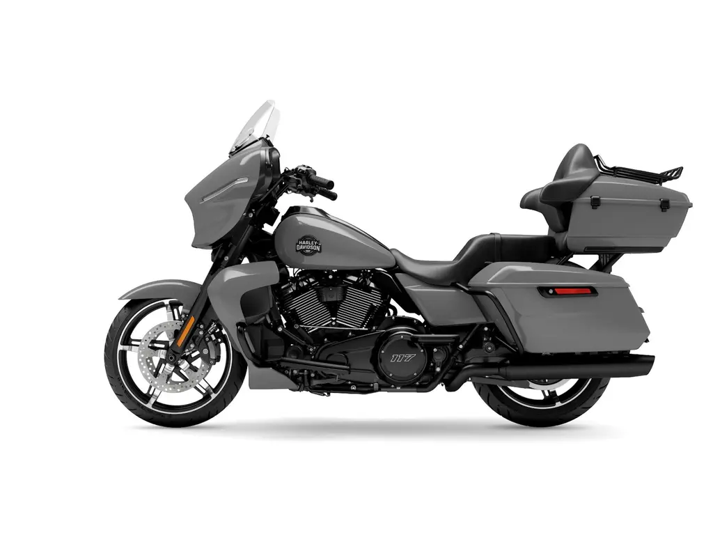 2025 Harley-Davidson Street Glide® Ultra Billiard Gray (Black Finish)