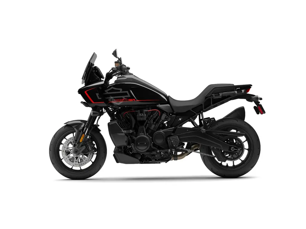 2025 Harley-Davidson Pan America® 1250 ST Vivid Black