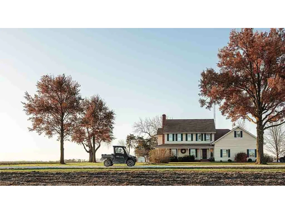 2025 John Deere XUV835M HVAC Cab XUV835M HVAC Cab alt