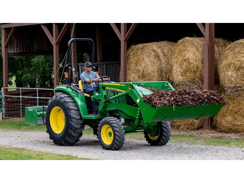2025 John Deere 4044M 4044M alt