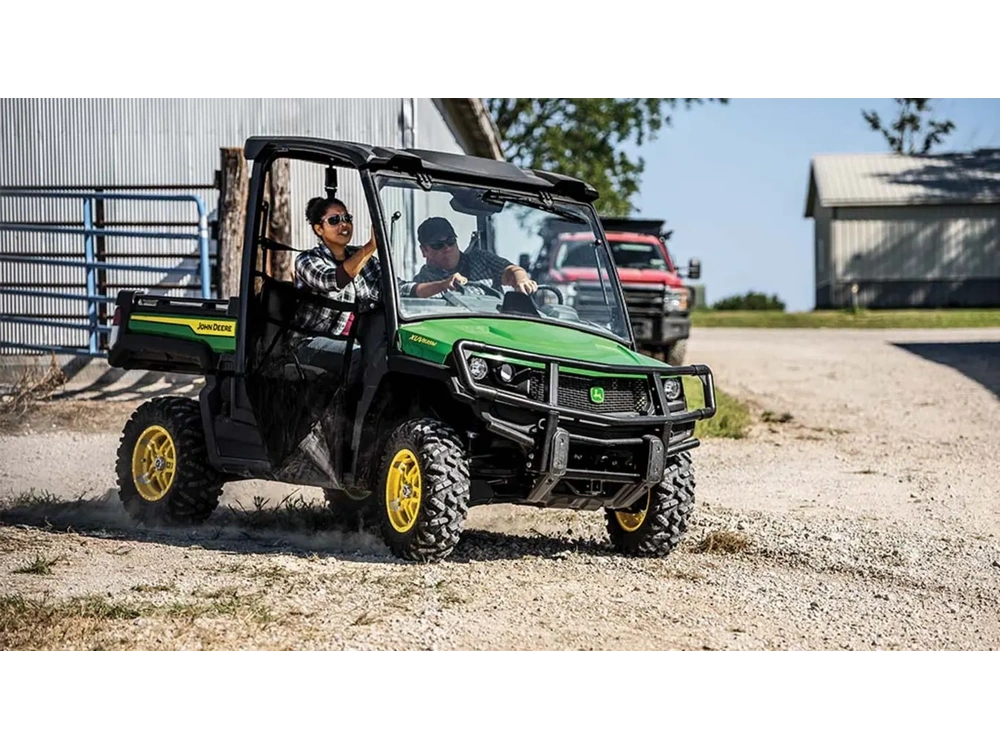 2025 John Deere XUV835M XUV835M alt