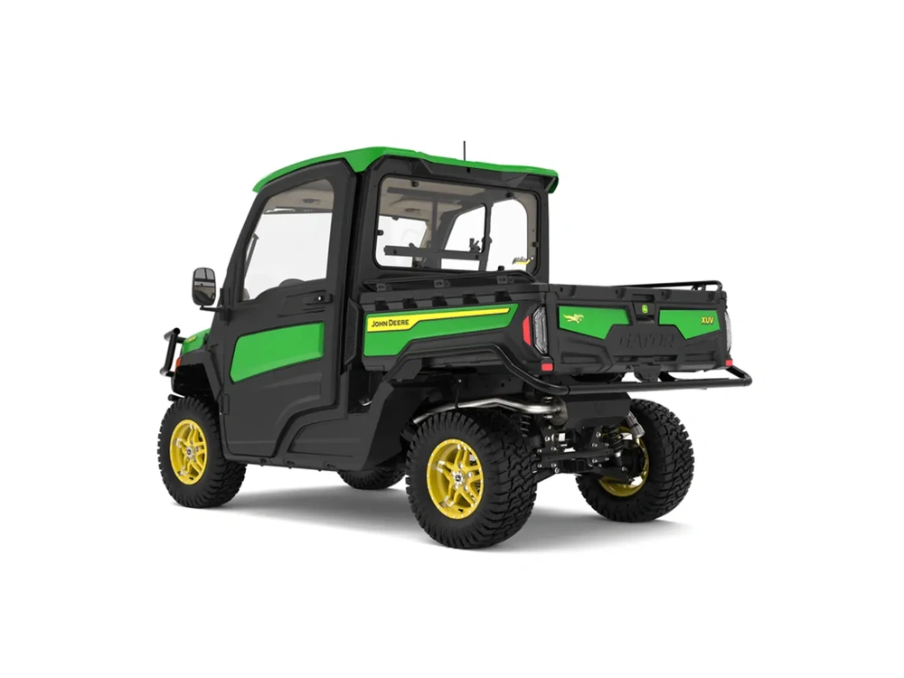 2025 John Deere XUV 845R Signature Edition XUV 845R Signature Edition alt