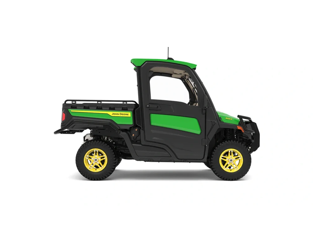 2025 John Deere XUV 845R Signature Edition XUV 845R Signature Edition alt