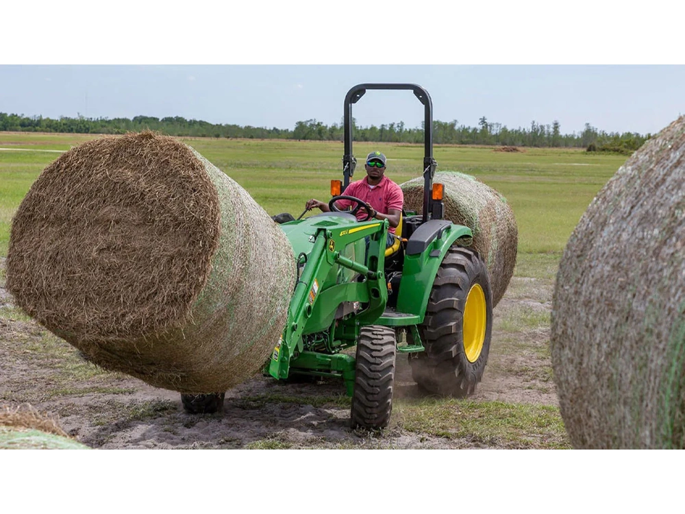 2025 John Deere 4044M 4044M alt