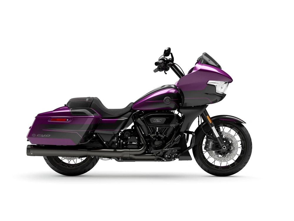 2025 Harley-Davidson CVO™ Road Glide® CVO™ Road Glide® Poison Berry alt