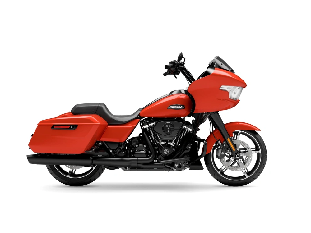 2026 Harley-Davidson Road Glide® Road Glide® Blood Orange (Black Trim) alt