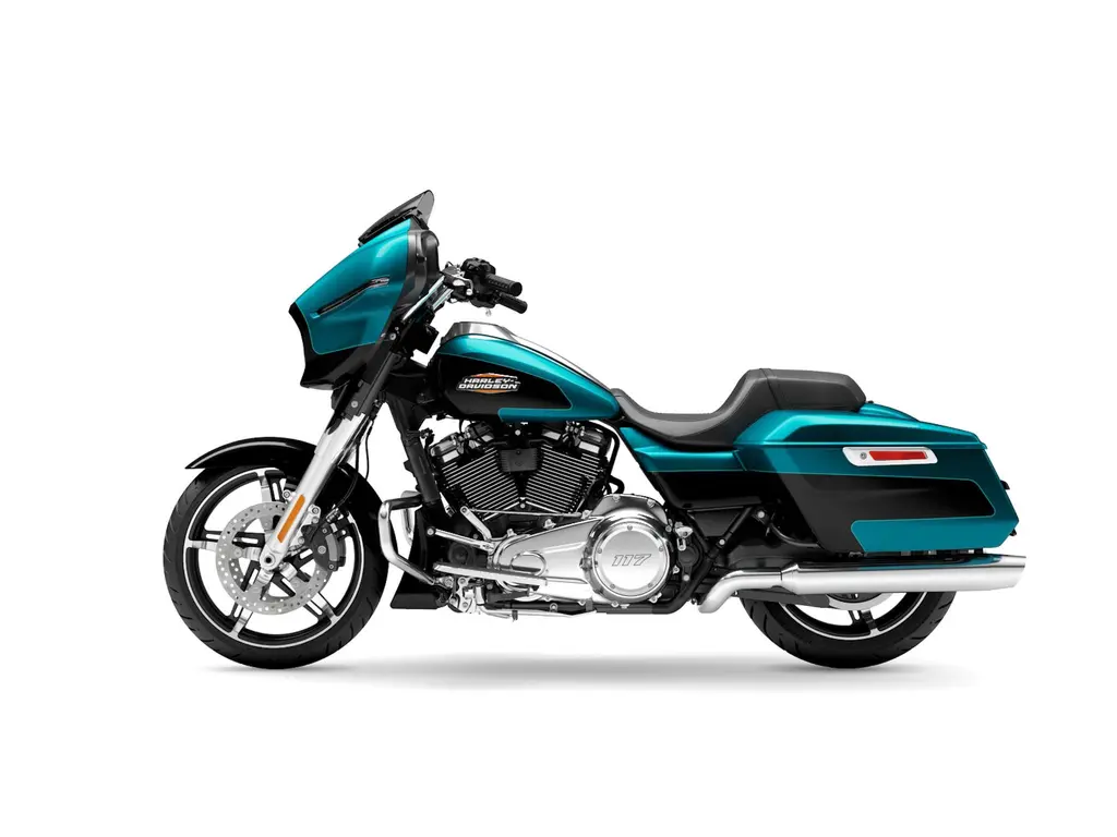 2026 Harley-Davidson Street Glide® Two-Up Teal Thunder/Vivid Black (Chrome Trim)