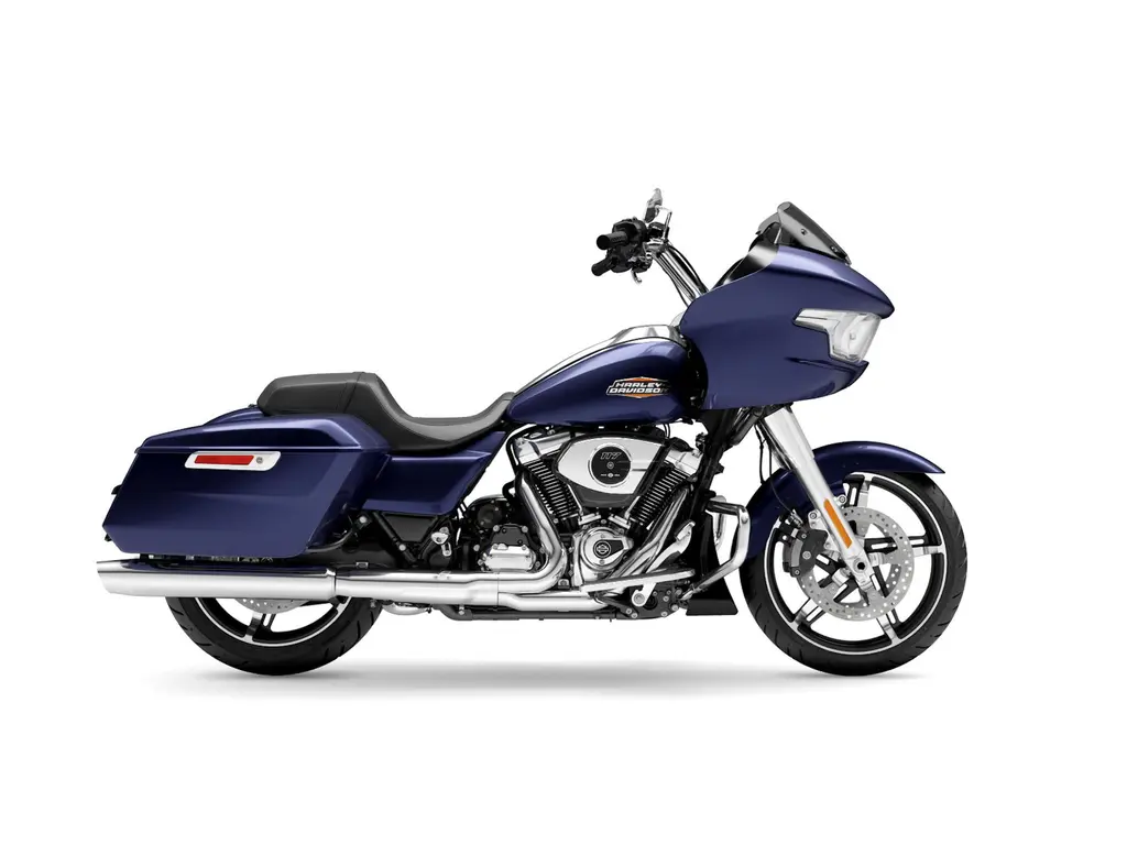 2026 Harley-Davidson Road Glide® Two-Up Purple Abyss (Chrome Trim)