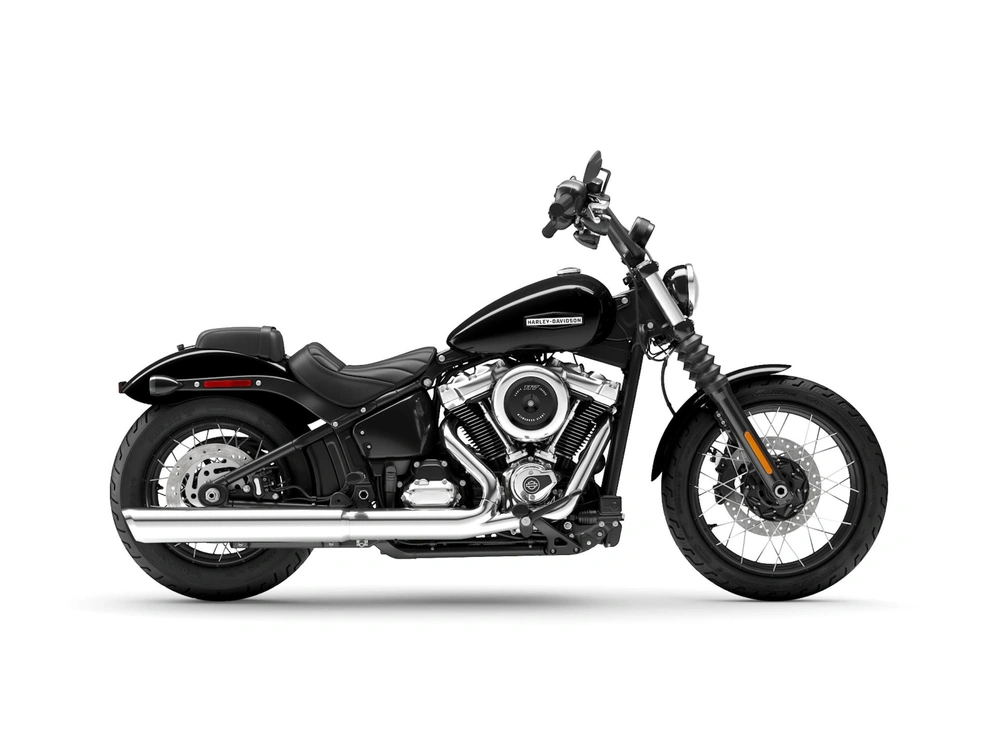 2026 Harley-Davidson Street Bob® Street Bob® Two-Up Vivid Black (Laced Wheels) alt
