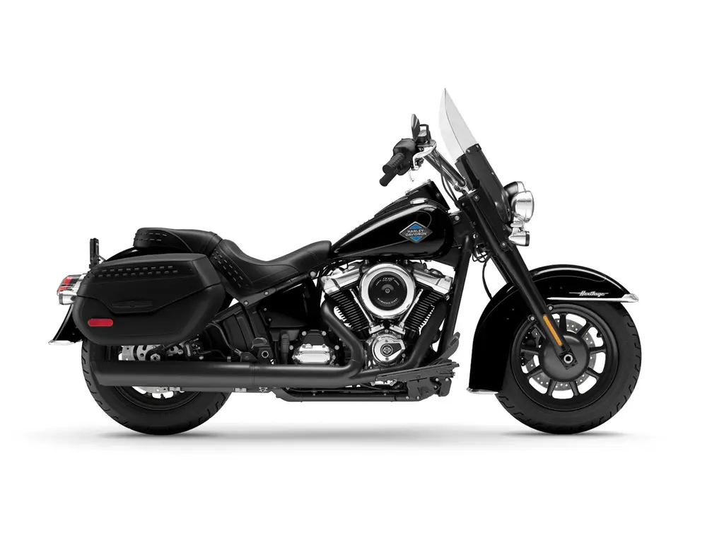 2026 Harley-Davidson Heritage Classic Two-Up Vivid Black Black (Cast Wheels)