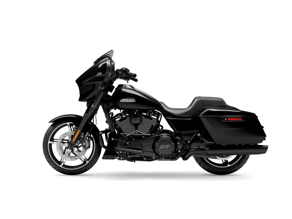Harley-Davidson Street Glide® Vivid Black (Black Finish) 2026