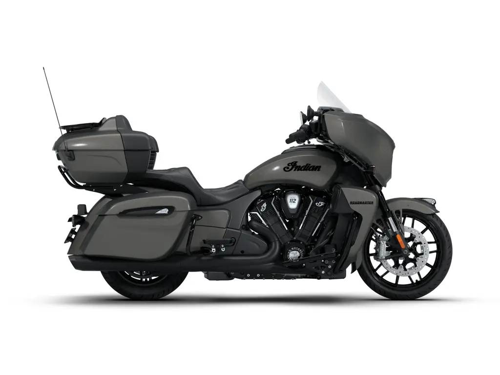 2026 Indian Motorcycle Roadmaster PowerPlus Dark Horse with 112 Heavy Metal