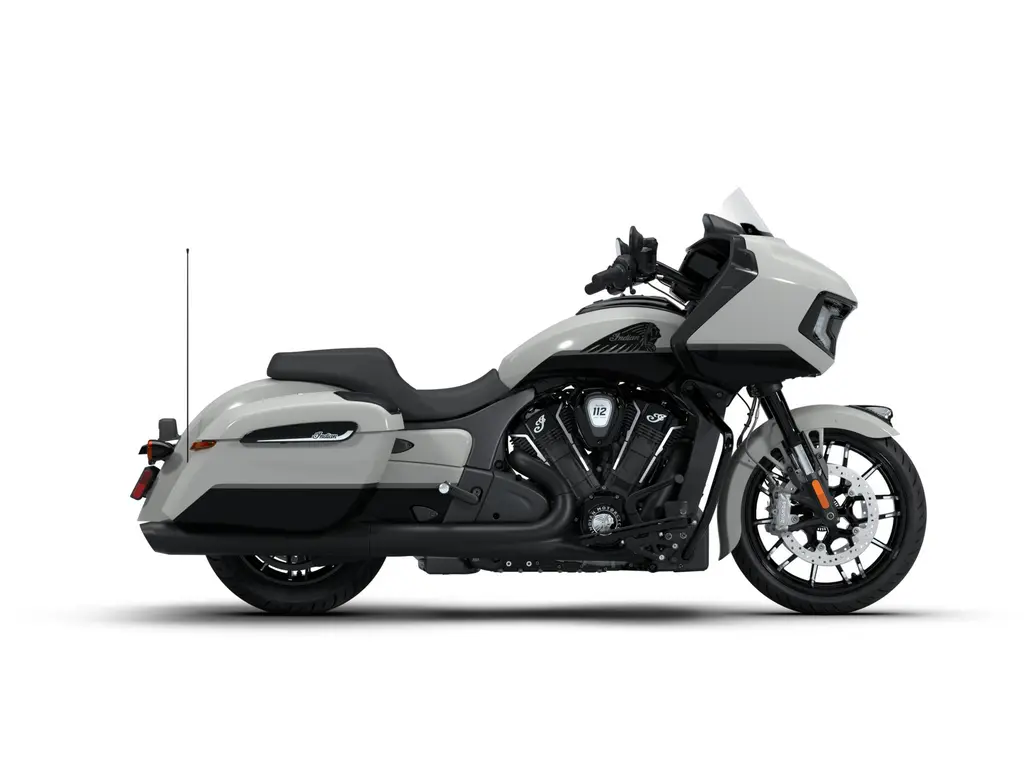 Indian Motorcycle Indian Challenger Dark Horse with 112 and PowerBand Audio Package Chalk with Black Metallic 2026