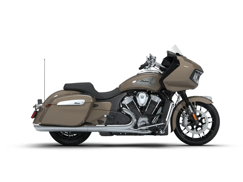 Indian Motorcycle Indian Challenger Limited with 112 and PowerBand Audio Package Nara Bronze Metallic 2026