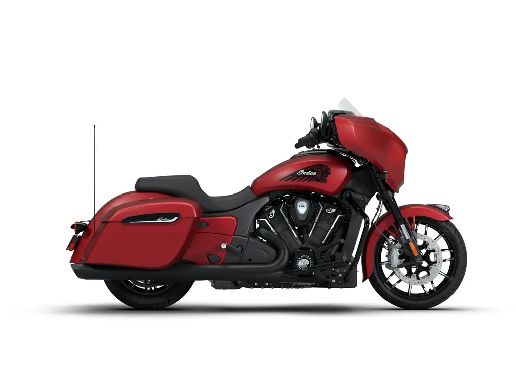 2026 Indian Motorcycle Chieftain PowerPlus Dark Horse Sunset Red Smoke