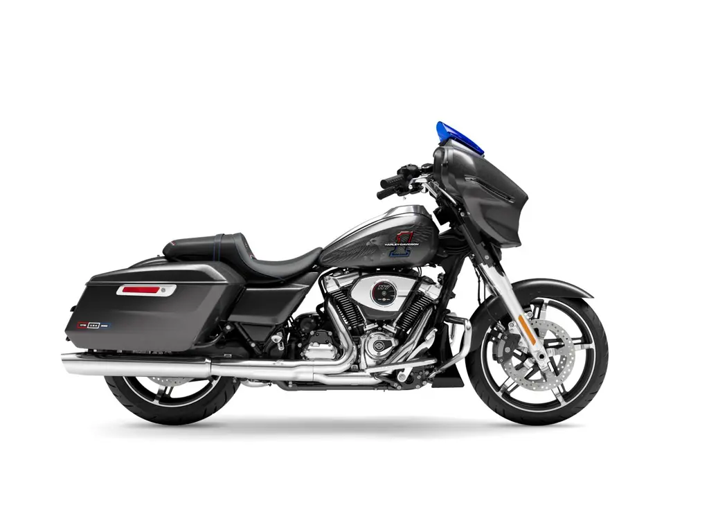 2026 Harley-Davidson Street Glide® Two-Up Midnight Ember (Chrome Finish)