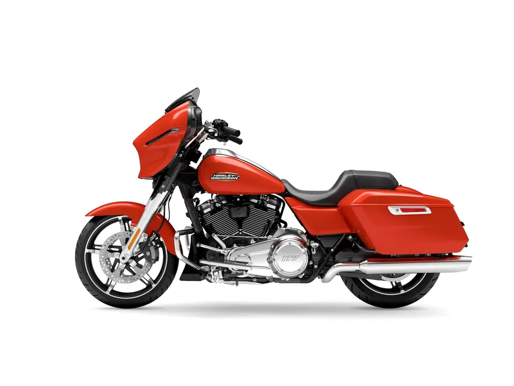 2026 Harley-Davidson Street Glide® Blood Orange (Chrome Finish)